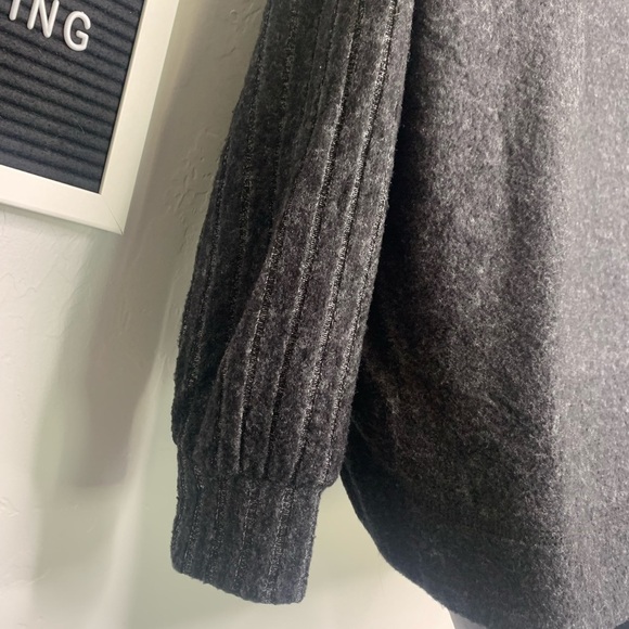 Rip Curl Gray Cozy Fleece Roll Neck Drawstring Pullover Sweater Size XS - Picture 7 of 10